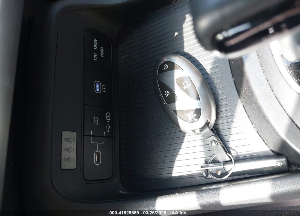 2024 HYUNDAI KONA SEL VIN: KM8HBCAB2RU062242