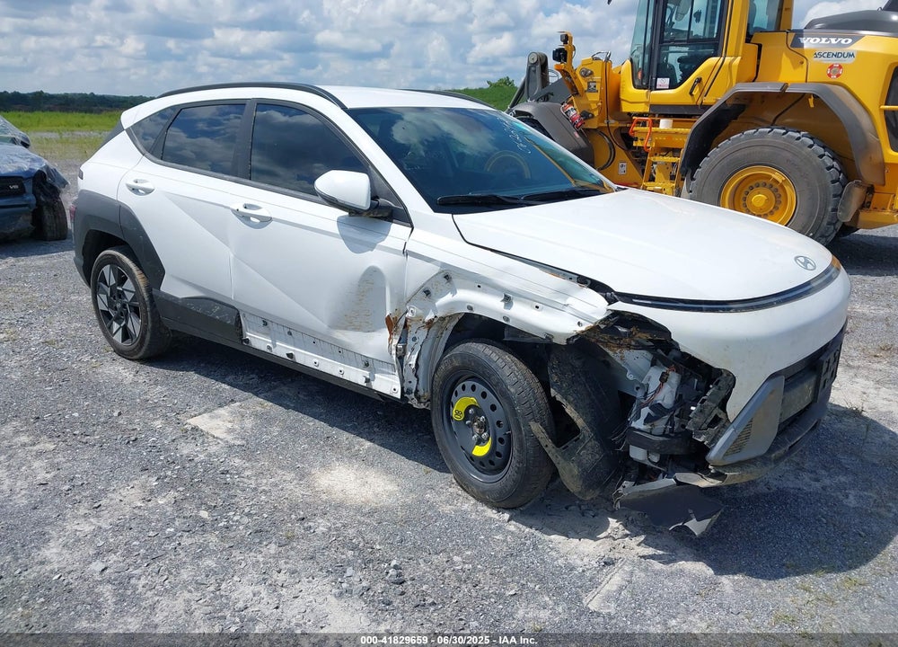2024 HYUNDAI KONA SEL VIN: KM8HBCAB2RU062242