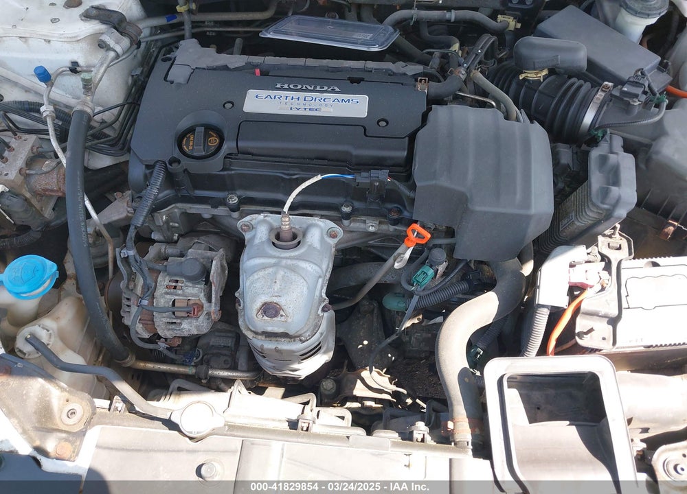 2013 HONDA ACCORD VIN: 1HGCR2F37DA023695