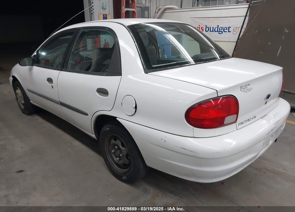 2001 CHEVROLET METRO LSI VIN: 2C1MR522816702155