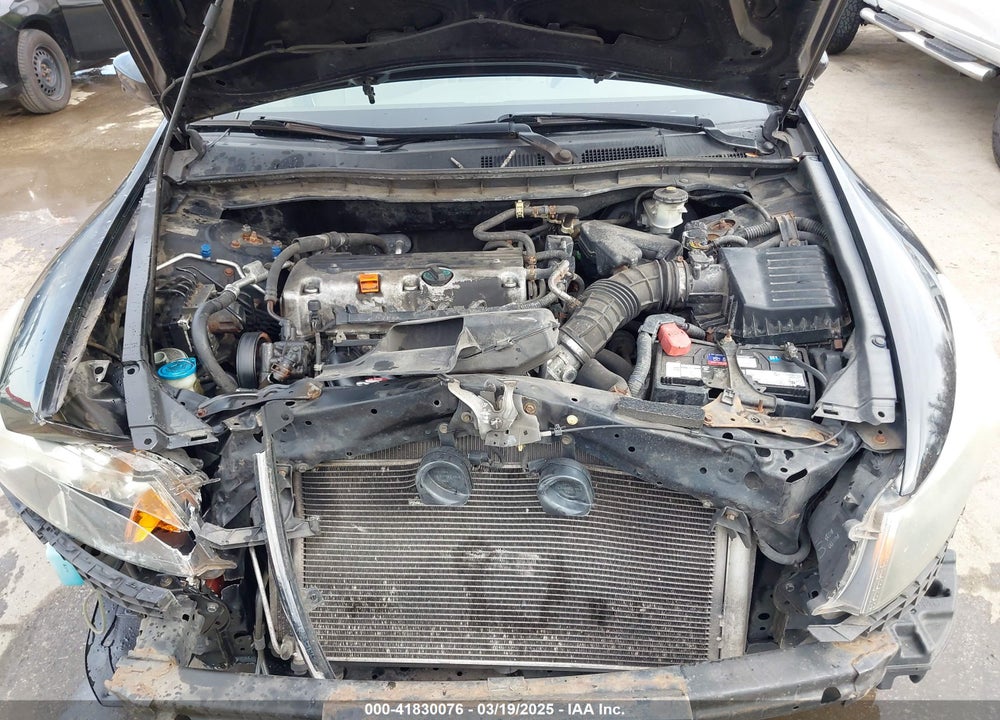 2010 HONDA ACCORD 2.4 LX VIN: 1HGCP2F32AA182187