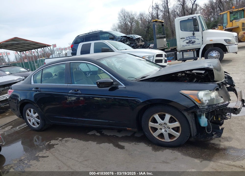 2010 HONDA ACCORD 2.4 LX VIN: 1HGCP2F32AA182187