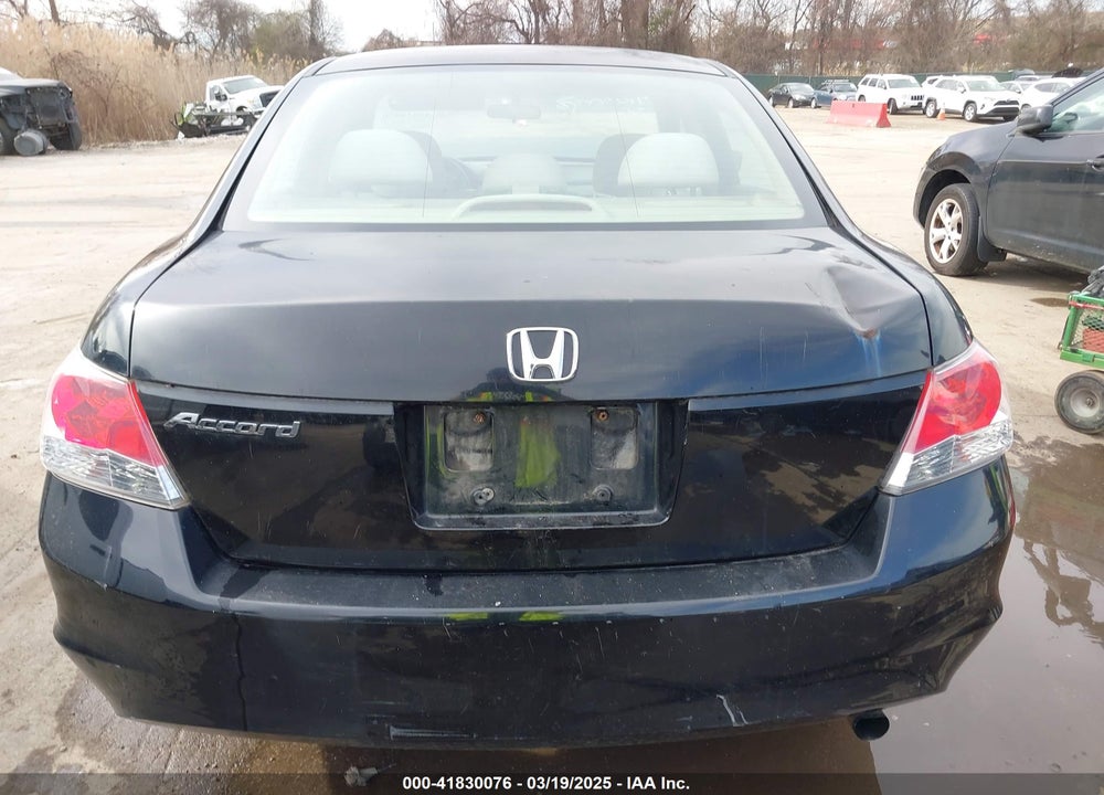 2010 HONDA ACCORD 2.4 LX VIN: 1HGCP2F32AA182187