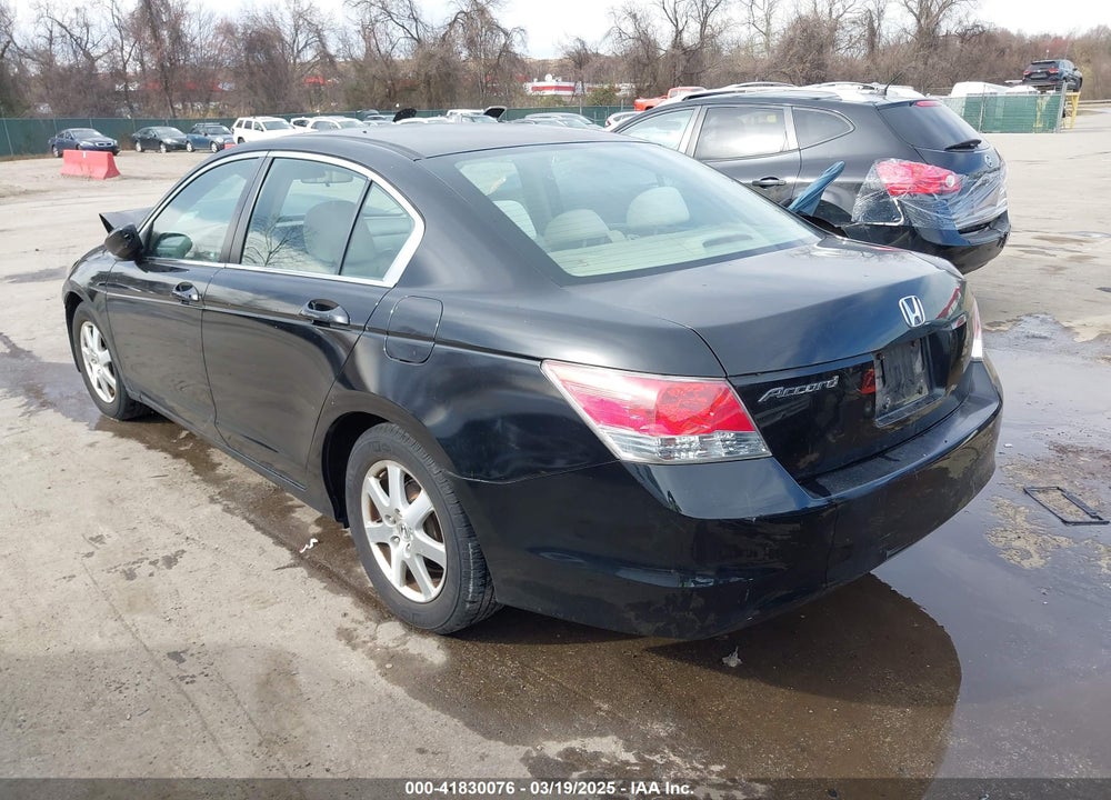 2010 HONDA ACCORD 2.4 LX VIN: 1HGCP2F32AA182187