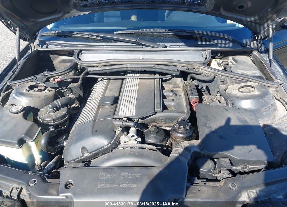 2004 BMW 325I VIN: WBAET37444NJ44065