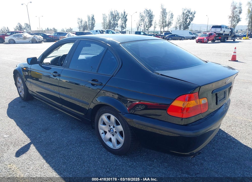 2004 BMW 325I VIN: WBAET37444NJ44065