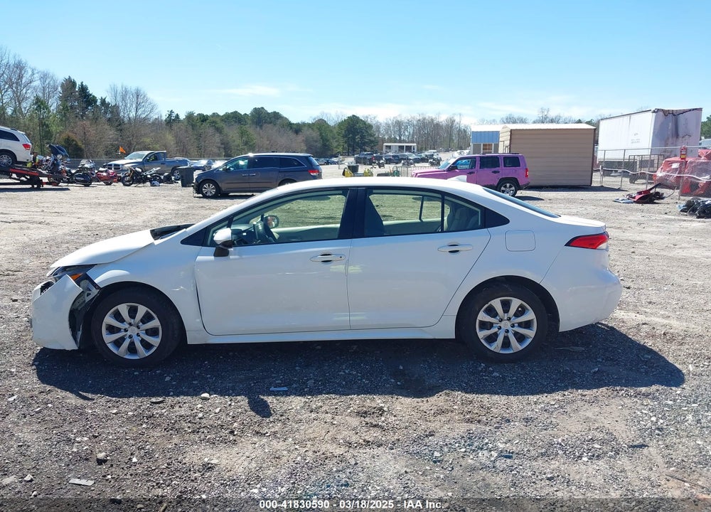 2020 TOYOTA COROLLA LE VIN: JTDEPRAE0LJ026015