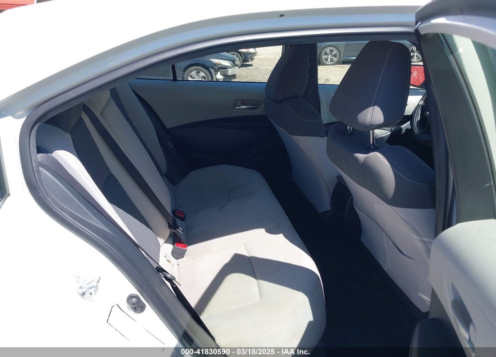 2020 TOYOTA COROLLA LE VIN: JTDEPRAE0LJ026015