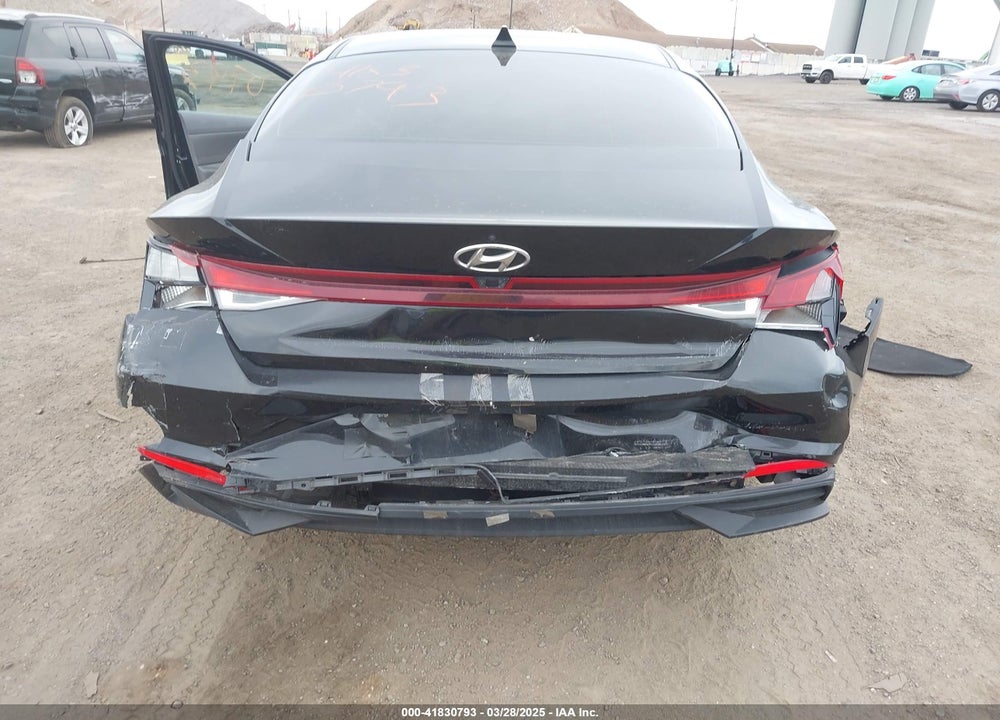 2021 HYUNDAI ELANTRA SEL VIN: 5NPLS4AG8MH031614