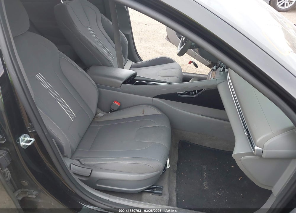 2021 HYUNDAI ELANTRA SEL VIN: 5NPLS4AG8MH031614