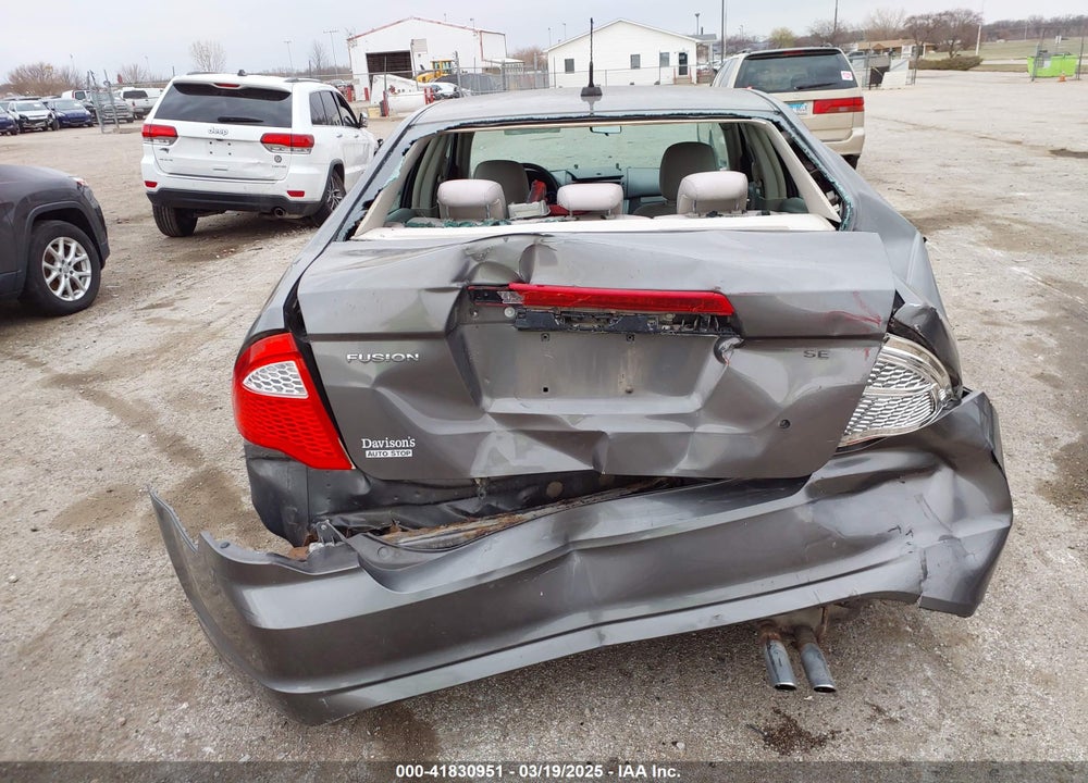 2010 FORD FUSION VIN: 3FAHP0HA4AR306640