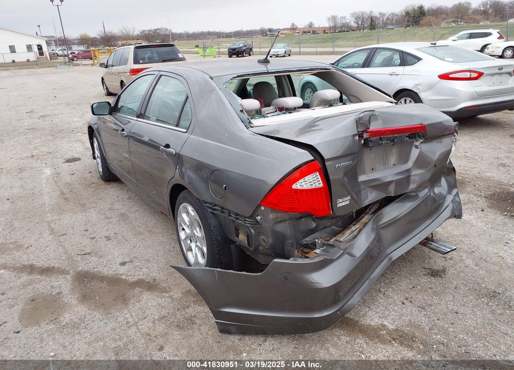 2010 FORD FUSION VIN: 3FAHP0HA4AR306640
