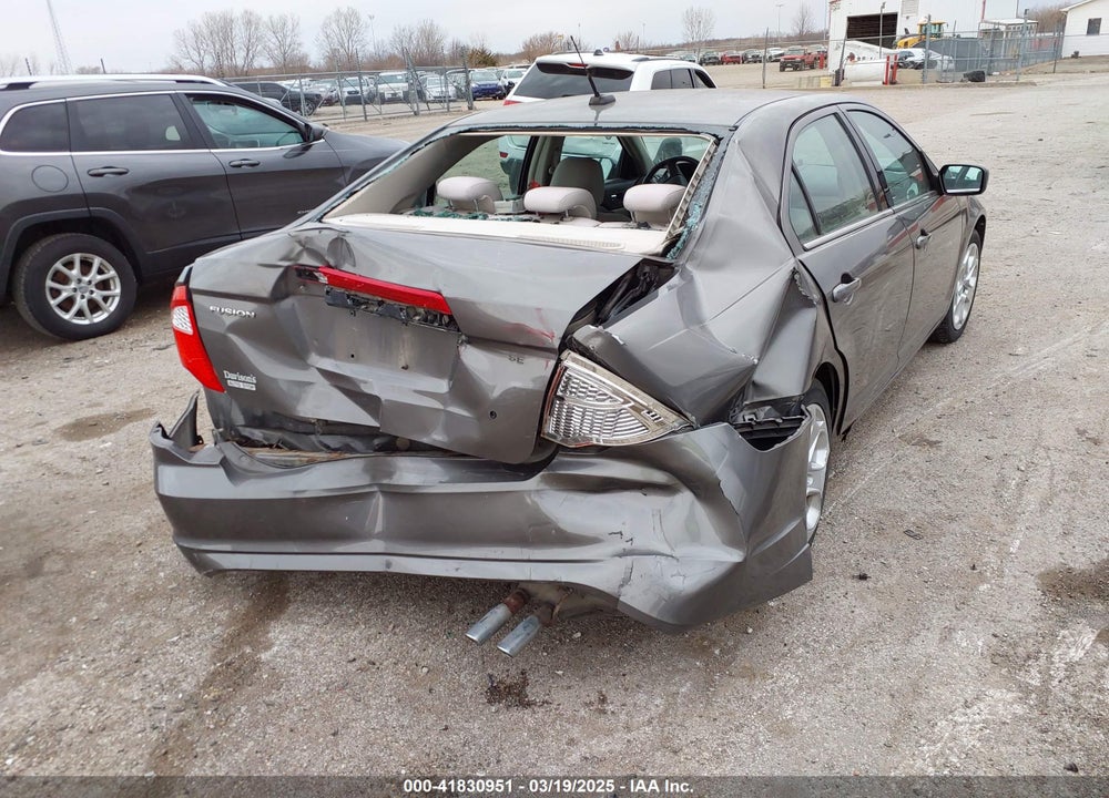 2010 FORD FUSION VIN: 3FAHP0HA4AR306640