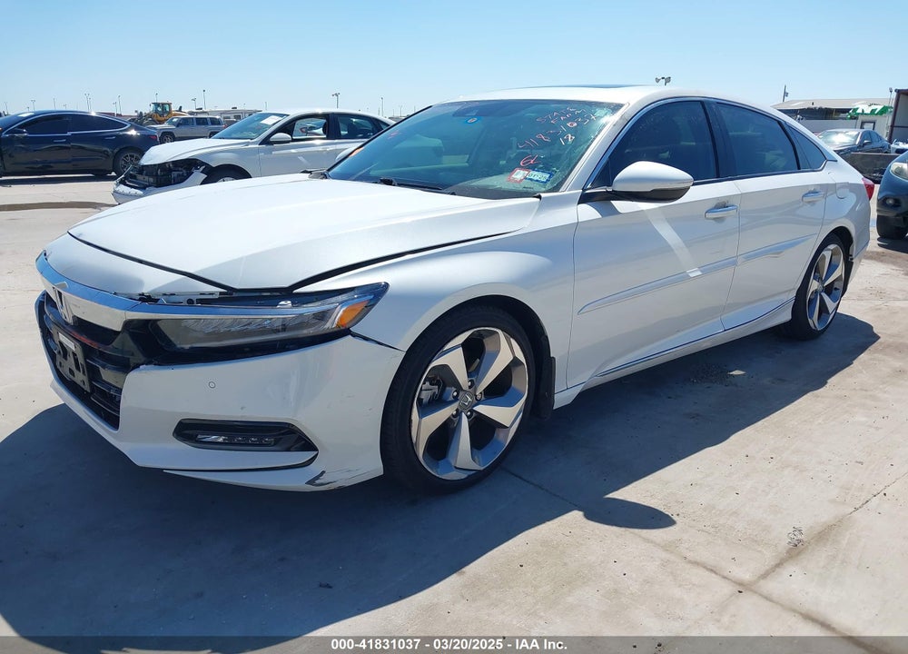 2018 HONDA ACCORD VIN: 1HGCV1F9XJA015855