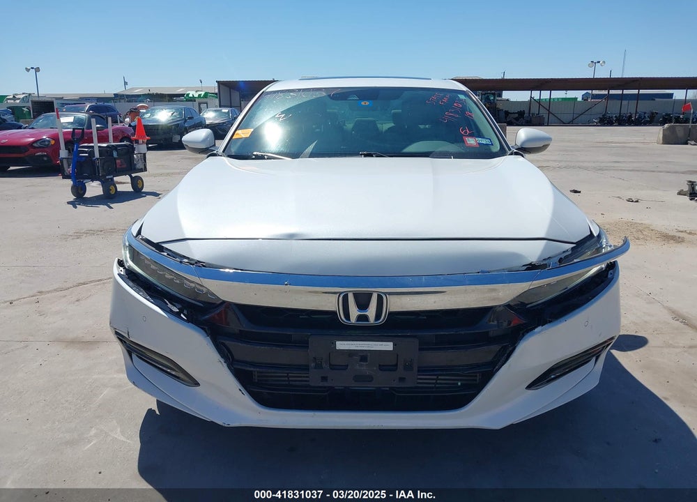2018 HONDA ACCORD VIN: 1HGCV1F9XJA015855