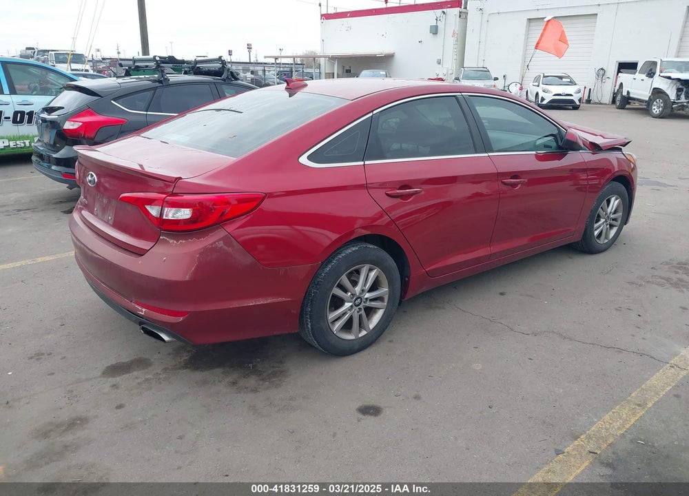 2016 HYUNDAI SONATA VIN: 5NPE24AF8GH393365