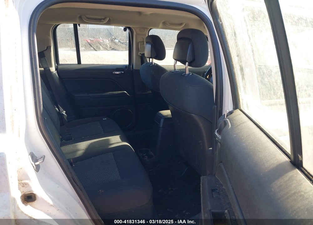 2010 JEEP PATRIOT VIN: 1J4NF2GB8AD599726