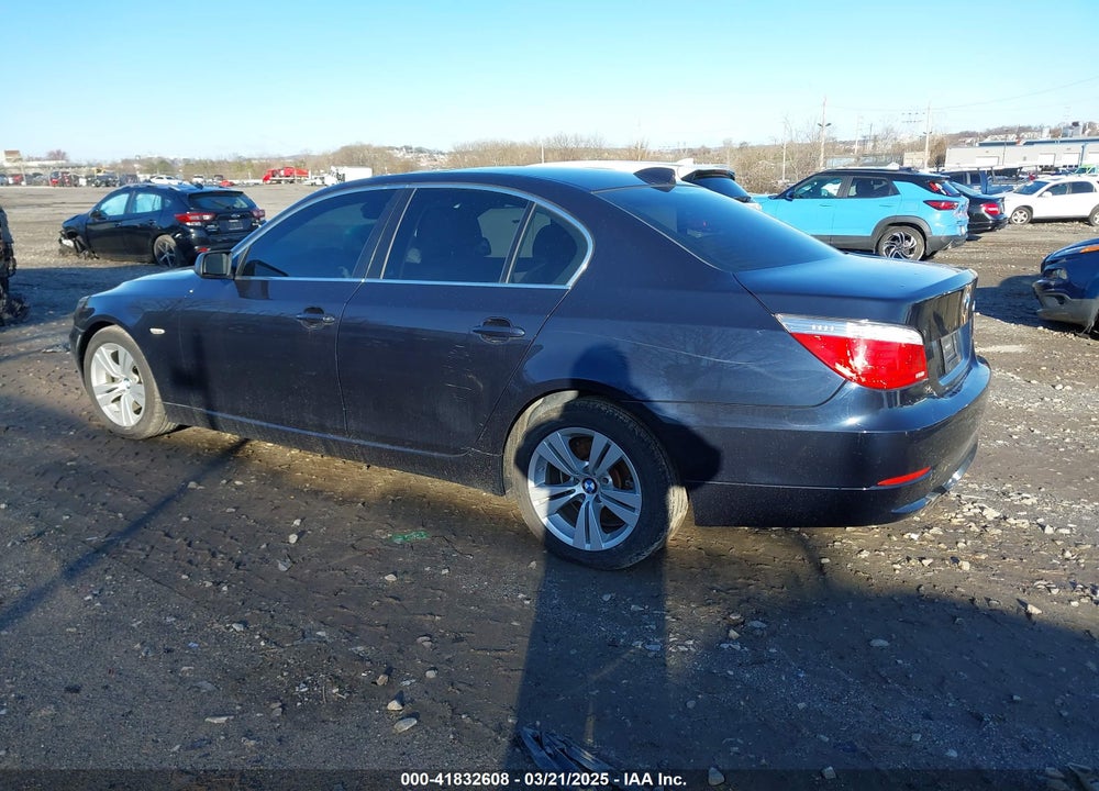 2010 BMW 528 VIN: WBANU5C51AC124564