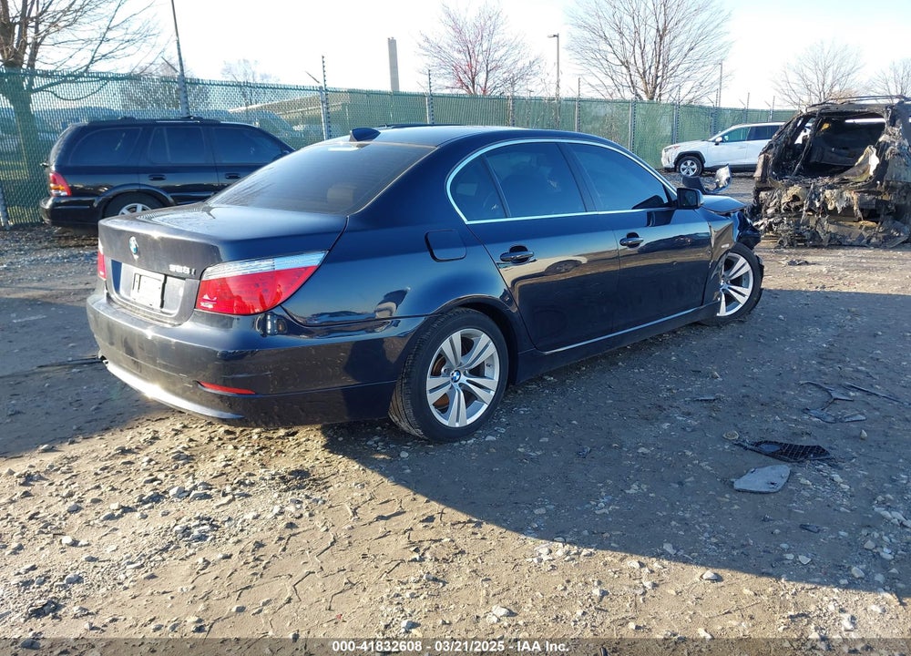 2010 BMW 528 VIN: WBANU5C51AC124564