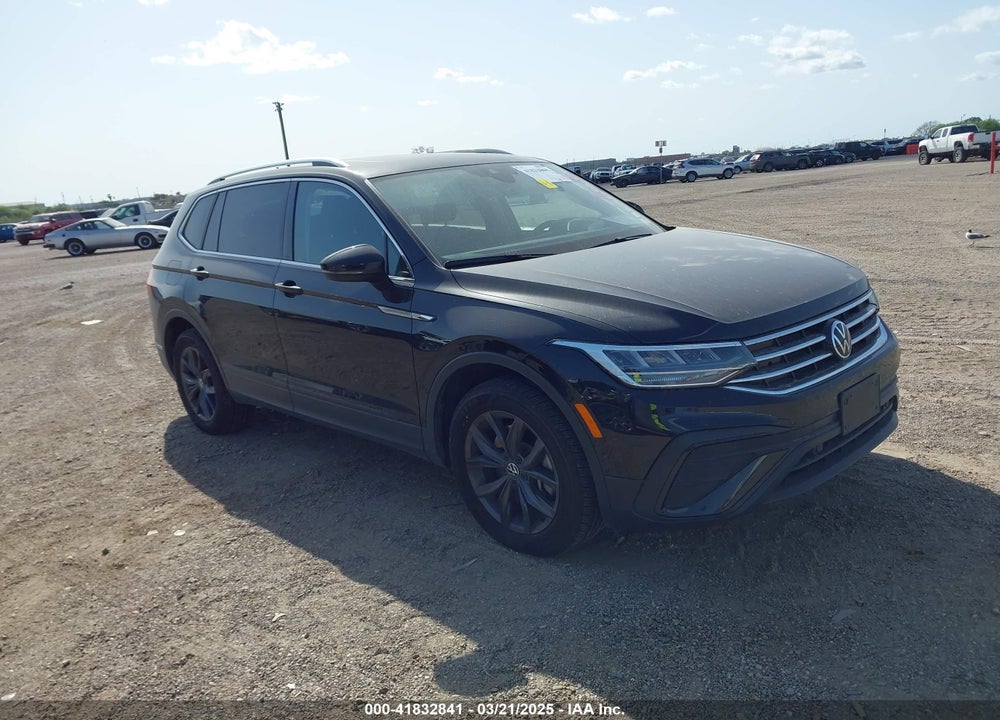2024 VOLKSWAGEN TIGUAN VIN: 3VVNB7AXXRM031028