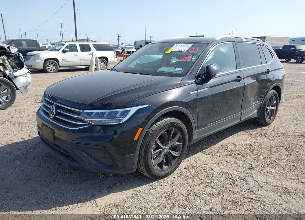 2024 VOLKSWAGEN TIGUAN VIN: 3VVNB7AXXRM031028