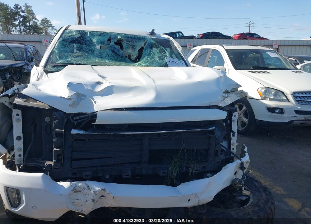 2018 CHEVROLET SILVERADO VIN: 3GCUKSEC8JG326233