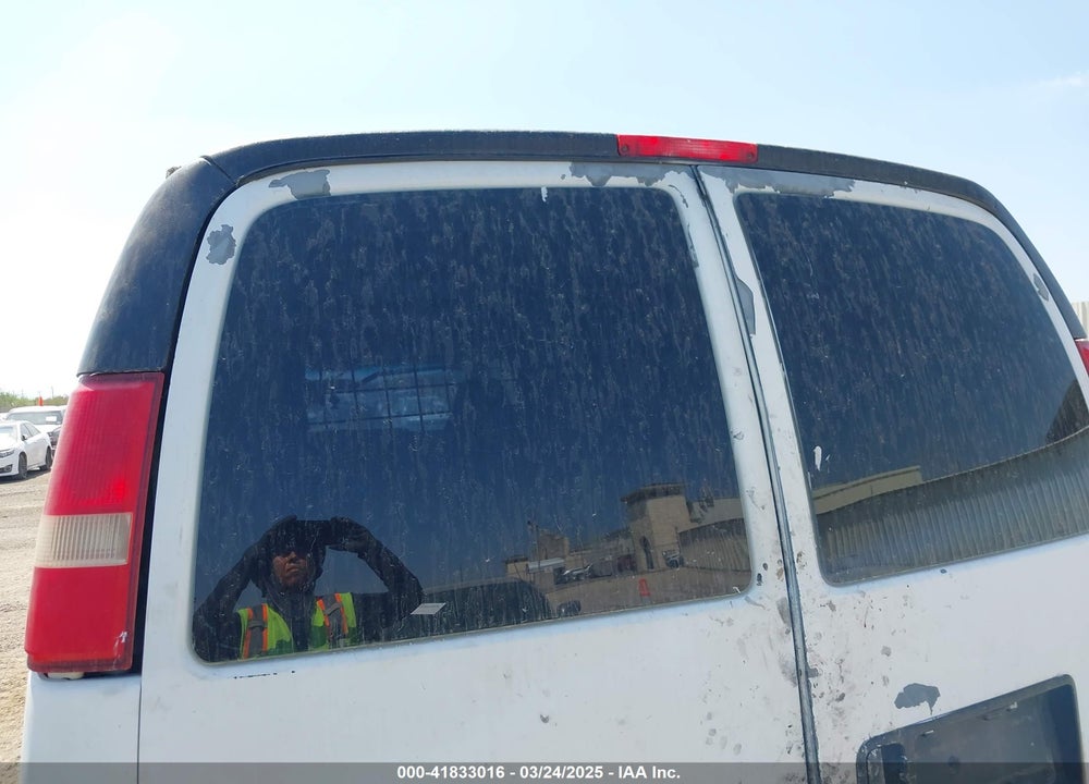 2007 CHEVROLET EXPRESS WORK VAN VIN: 1GCHG35U071224028