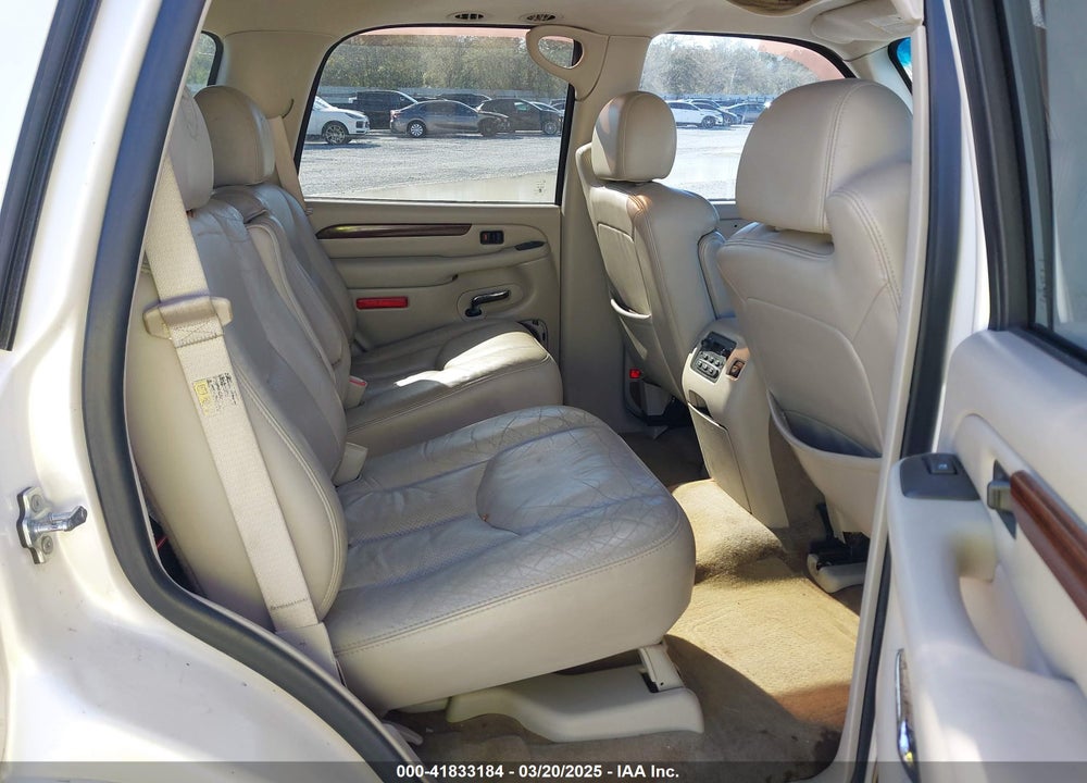 2004 CADILLAC ESCALADE STANDARD VIN: 1GYEC63TX4R299594