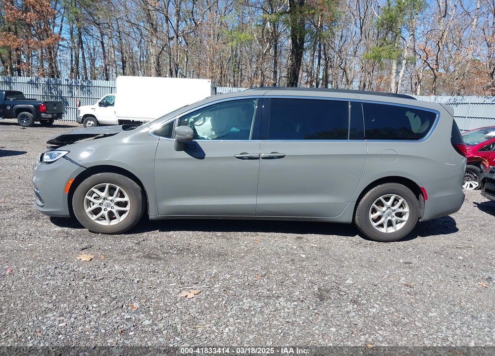 2022 CHRYSLER PACIFICA TOURING L VIN: 2C4RC1BG4NR169501