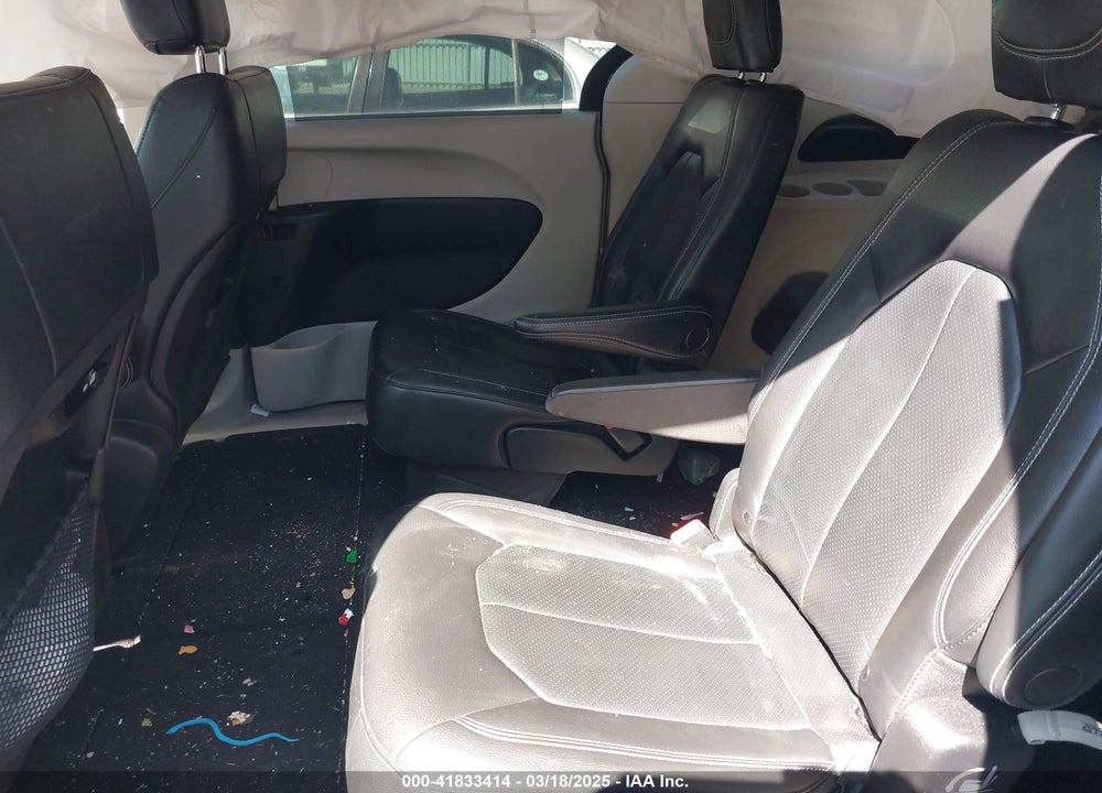 2022 CHRYSLER PACIFICA TOURING L VIN: 2C4RC1BG4NR169501