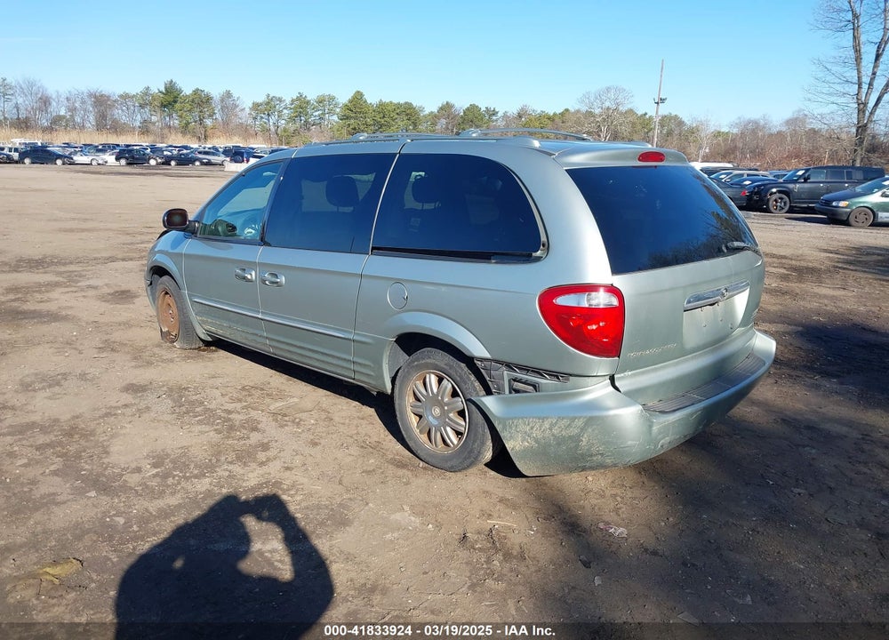 2004 CHRYSLER TOWN & COUNTRY LIMITED VIN: 2C8GT64L84R510359