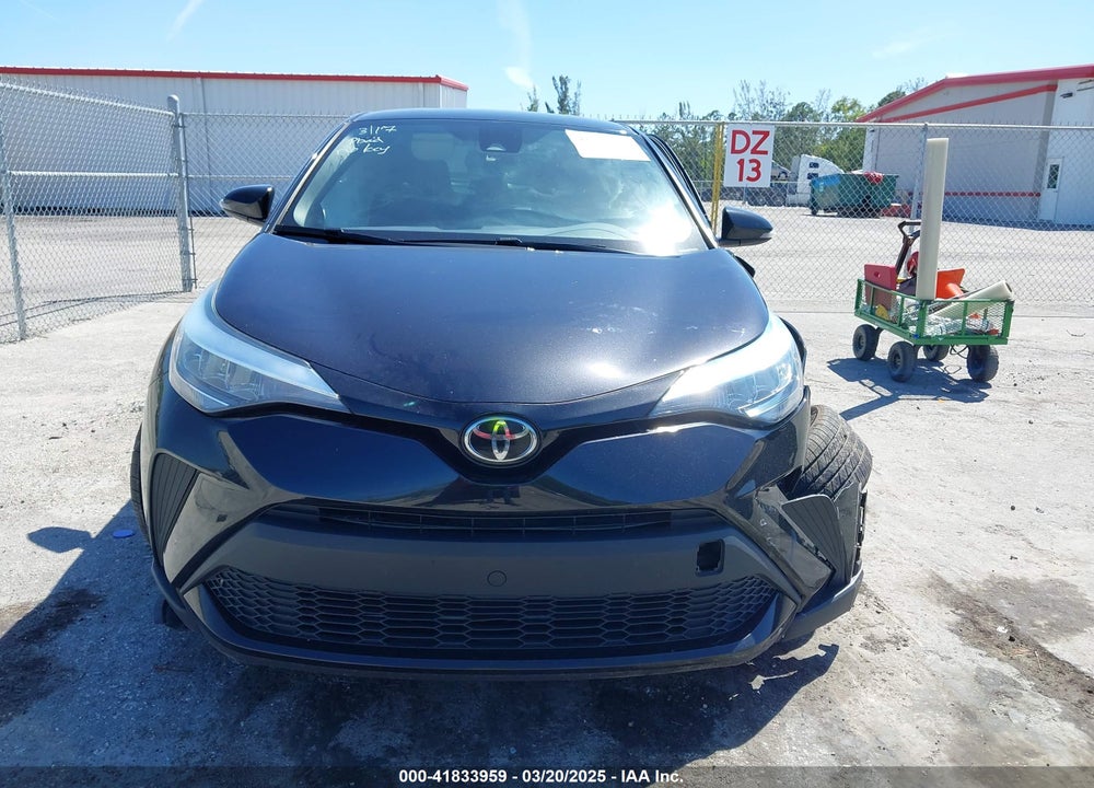 2021 TOYOTA C-HR VIN: NMTKHMBX6MR122172