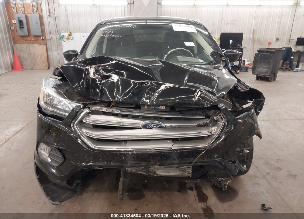 2017 FORD ESCAPE VIN: 1FMCU9G91HUE36530