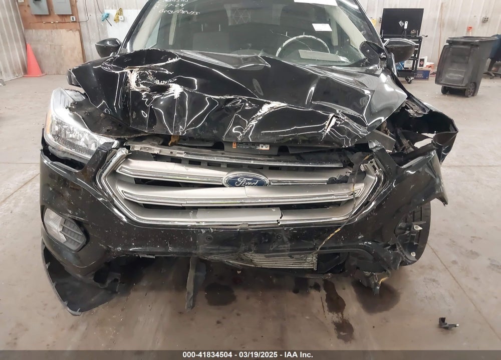 2017 FORD ESCAPE VIN: 1FMCU9G91HUE36530