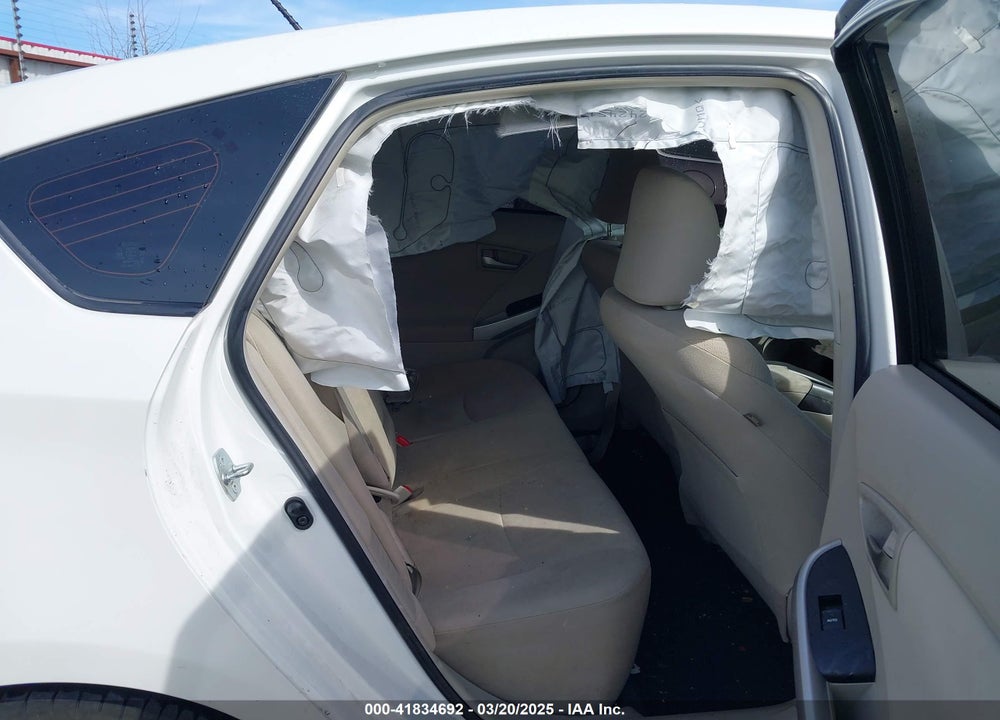 2014 TOYOTA PRIUS VIN: JTDKN3DU5E1782418