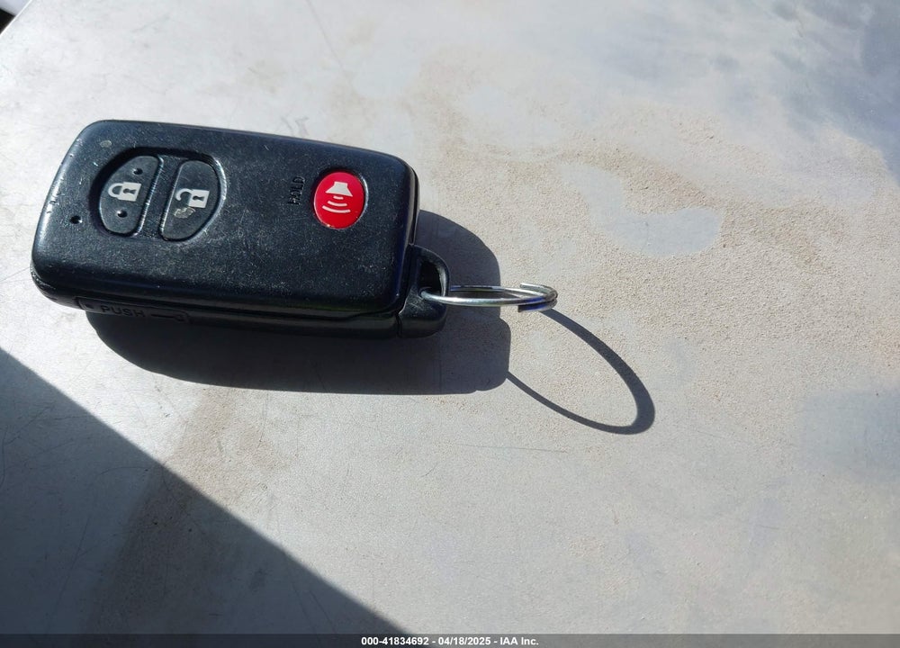 2014 TOYOTA PRIUS VIN: JTDKN3DU5E1782418