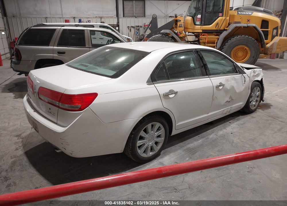 2010 LINCOLN MKZ VIN: 3LNHL2GC9AR750354