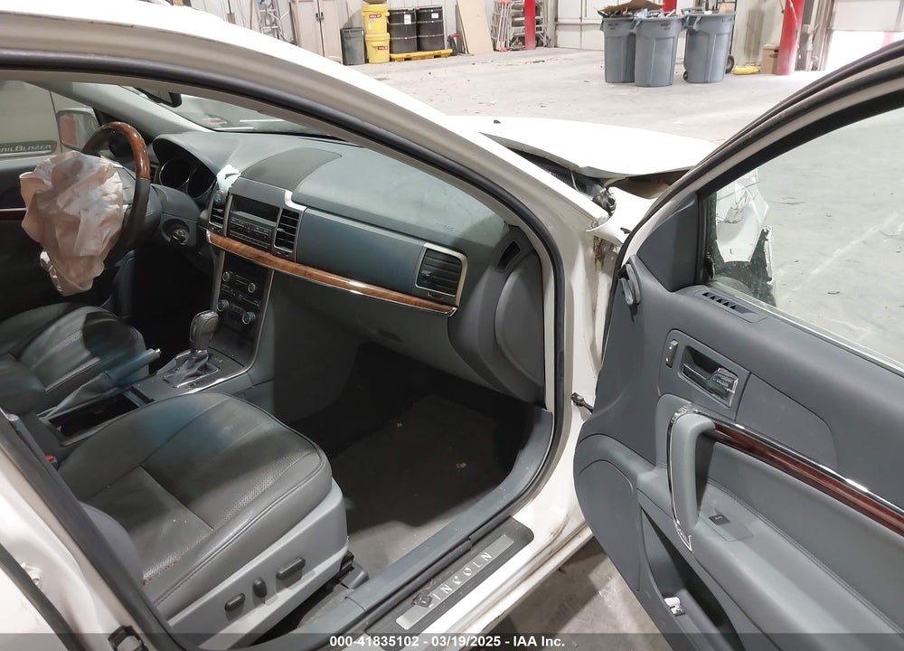 2010 LINCOLN MKZ VIN: 3LNHL2GC9AR750354