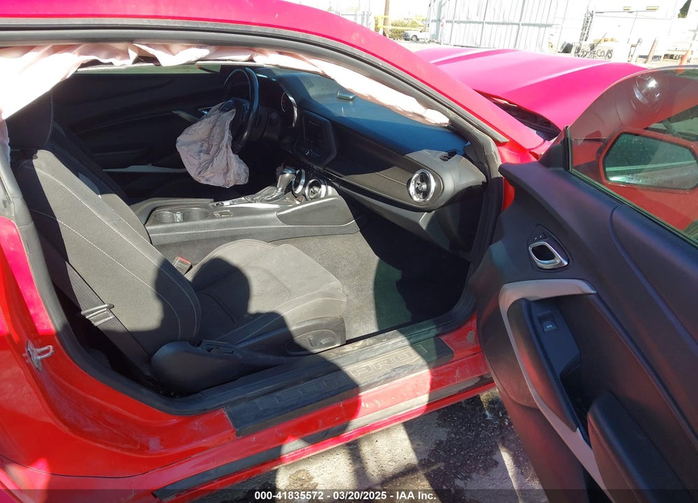 2020 CHEVROLET CAMARO RWD 1LT VIN: 1G1FB1RX2L0122611