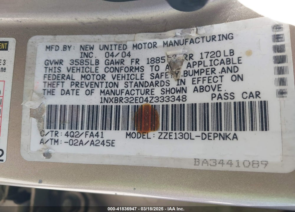 2004 TOYOTA COROLLA LE VIN: 1NXBR32E04Z333348