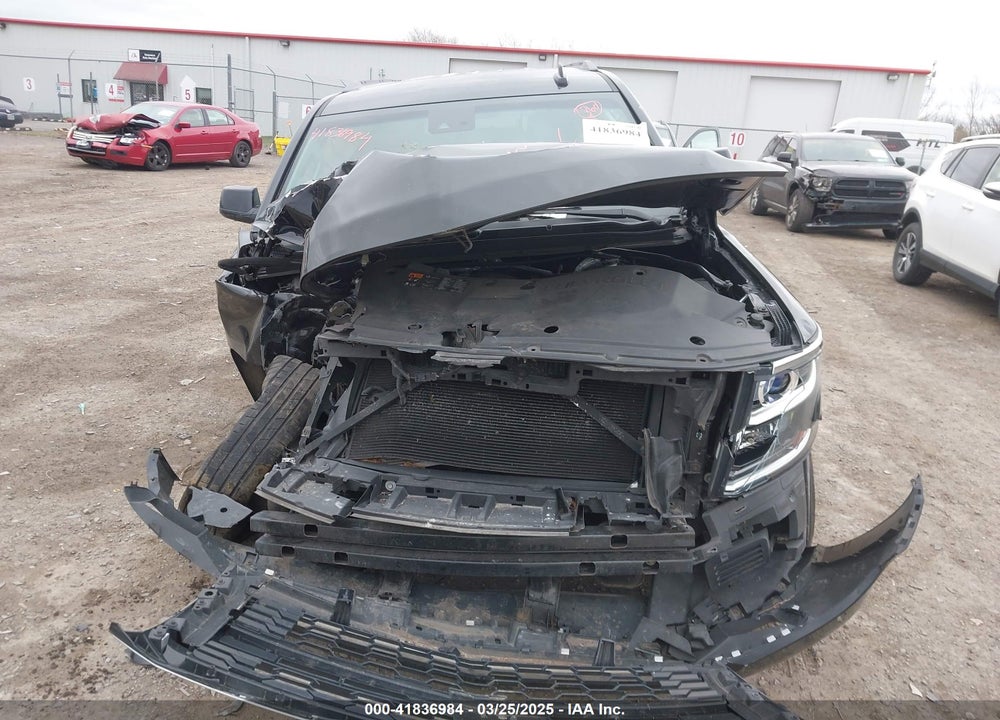2016 CHEVROLET SUBURBAN VIN: 1GNSKHKC1GR190672