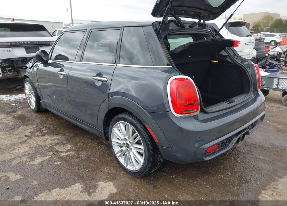 2017 MINI HARDTOP COOPER S VIN: WMWXU3C3XH2F49201
