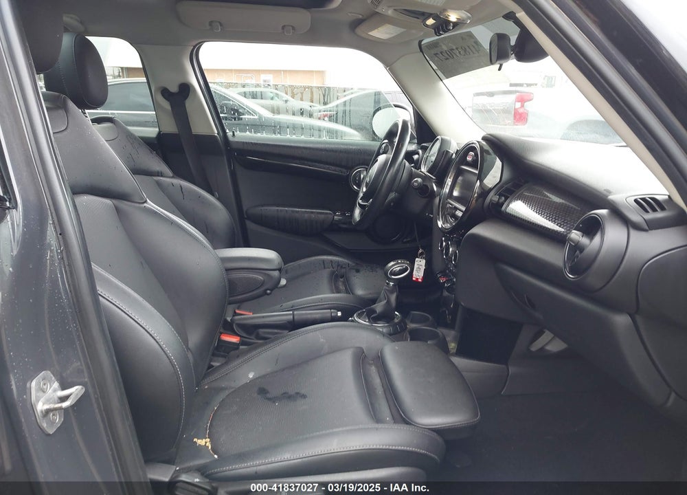 2017 MINI HARDTOP COOPER S VIN: WMWXU3C3XH2F49201