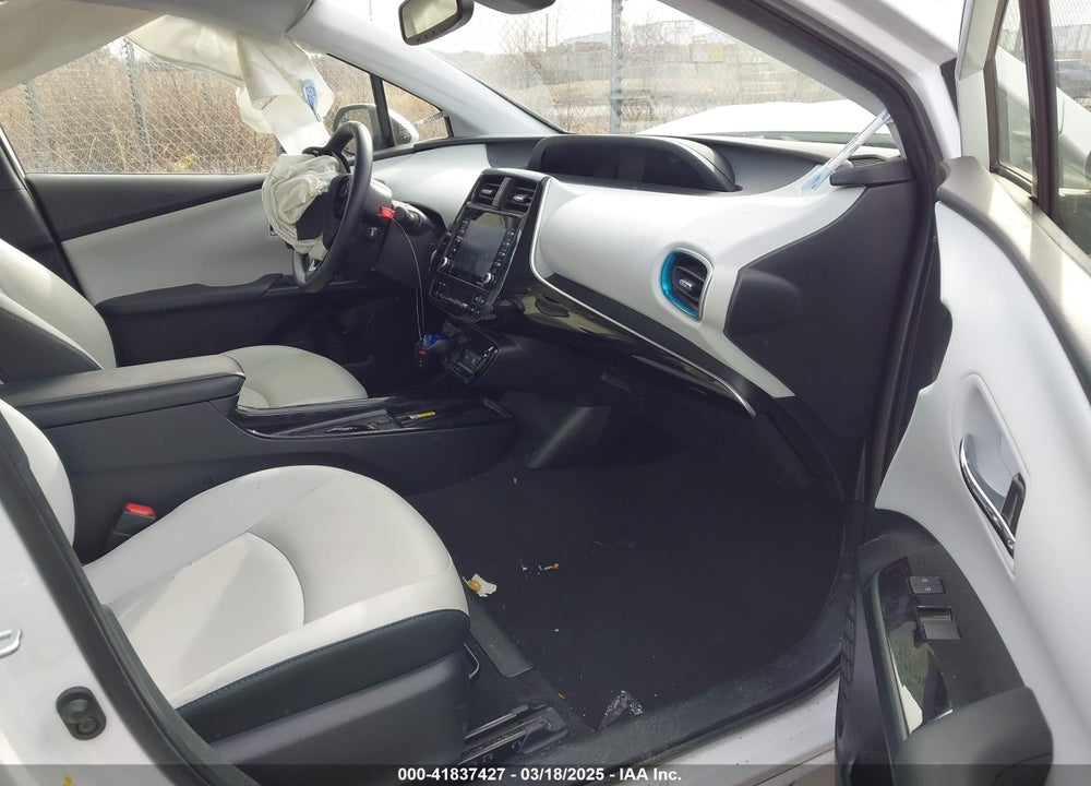 2021 TOYOTA PRIUS VIN: JTDL9MFU3M3030604
