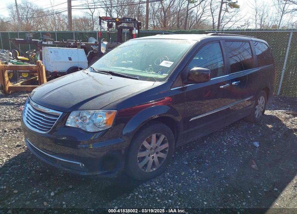 2015 CHRYSLER TOWN & COUNTRY VIN: 2C4RC1BG4FR561900