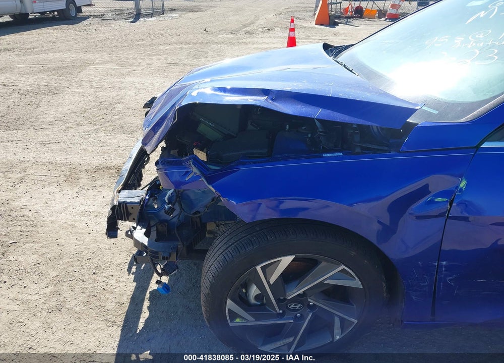 2024 HYUNDAI ELANTRA VIN: KMHLS4DG3RU769454
