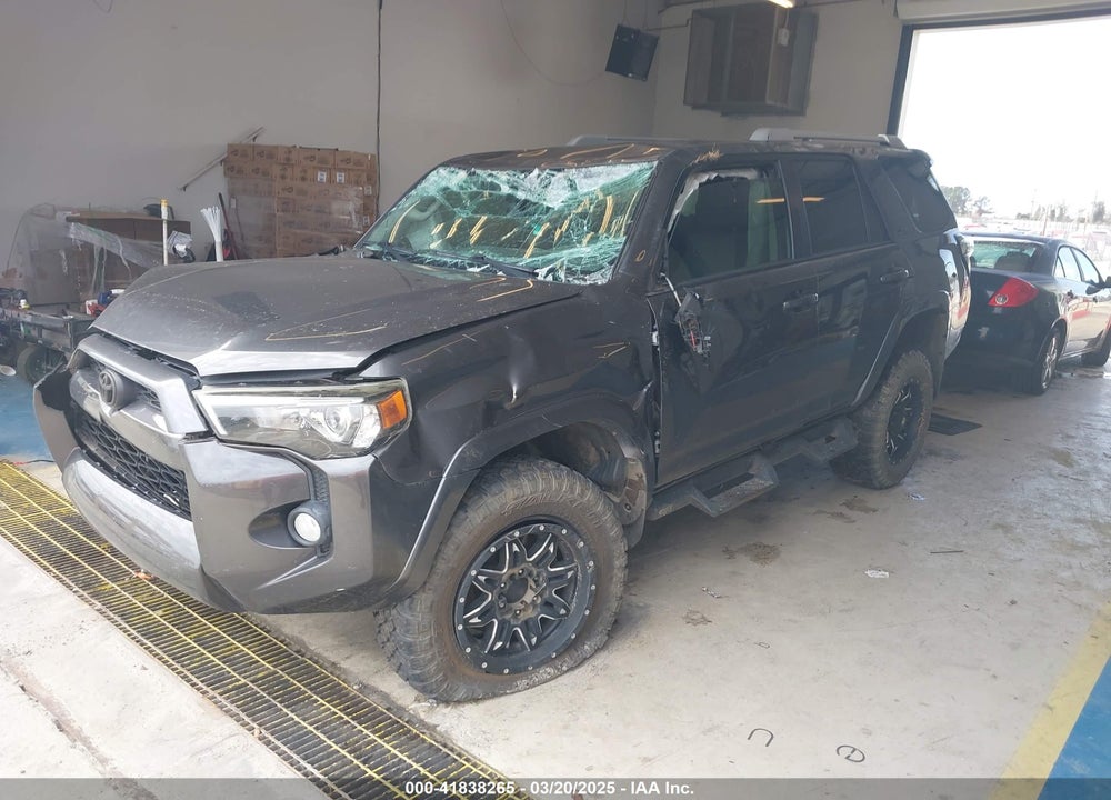 2018 TOYOTA 4RUNNER SR5 VIN: JTEBU5JR7J5550156
