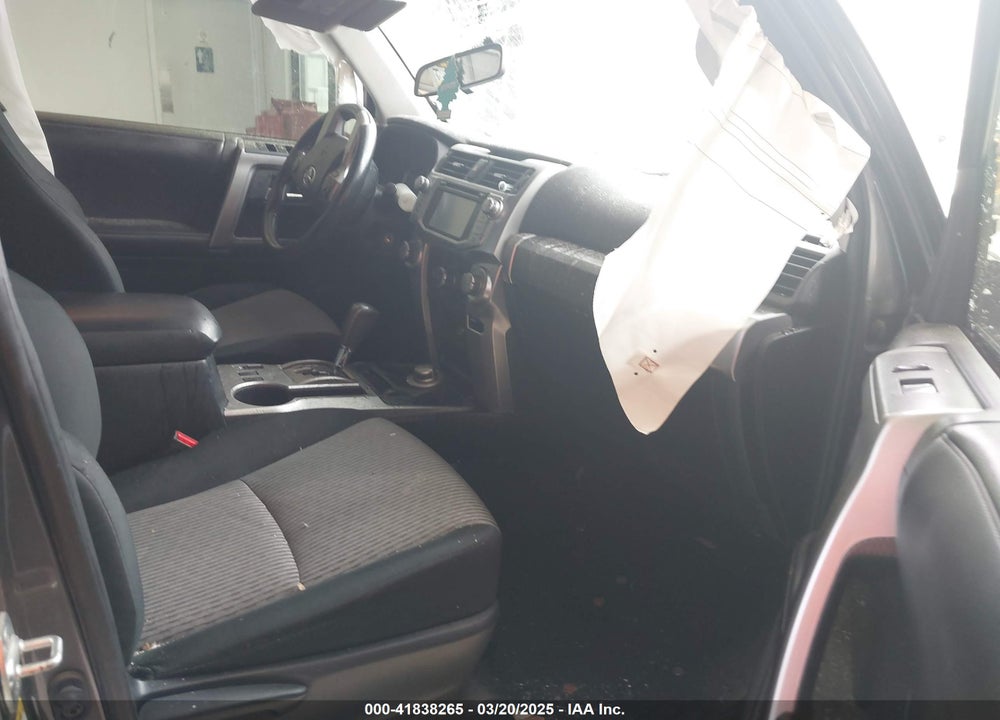 2018 TOYOTA 4RUNNER SR5 VIN: JTEBU5JR7J5550156
