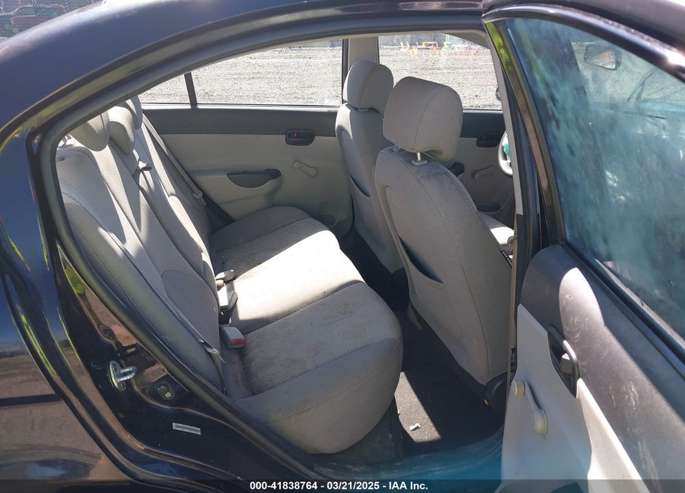 2008 HYUNDAI ACCENT GLS VIN: KMHCN46CX8U221841