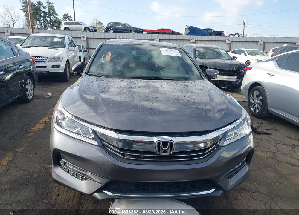 2016 HONDA ACCORD VIN: 1HGCR2F52GA161036